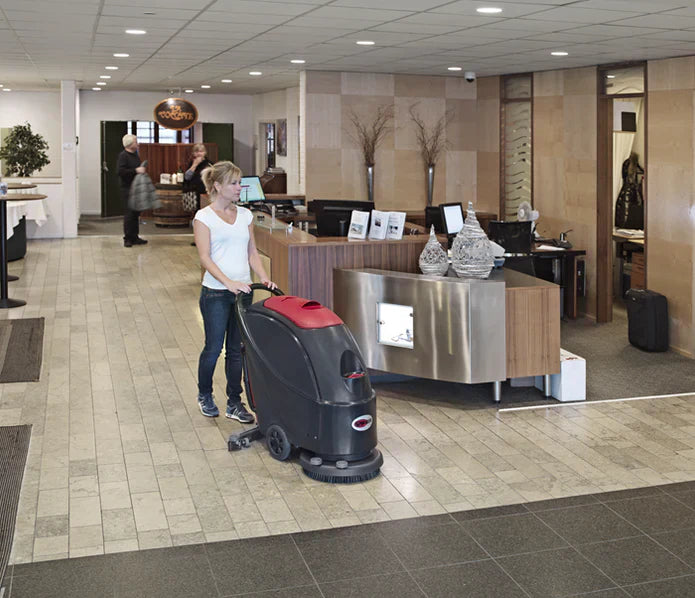 What is the Difference Between a Floor Scrubber and a Floor Polisher?