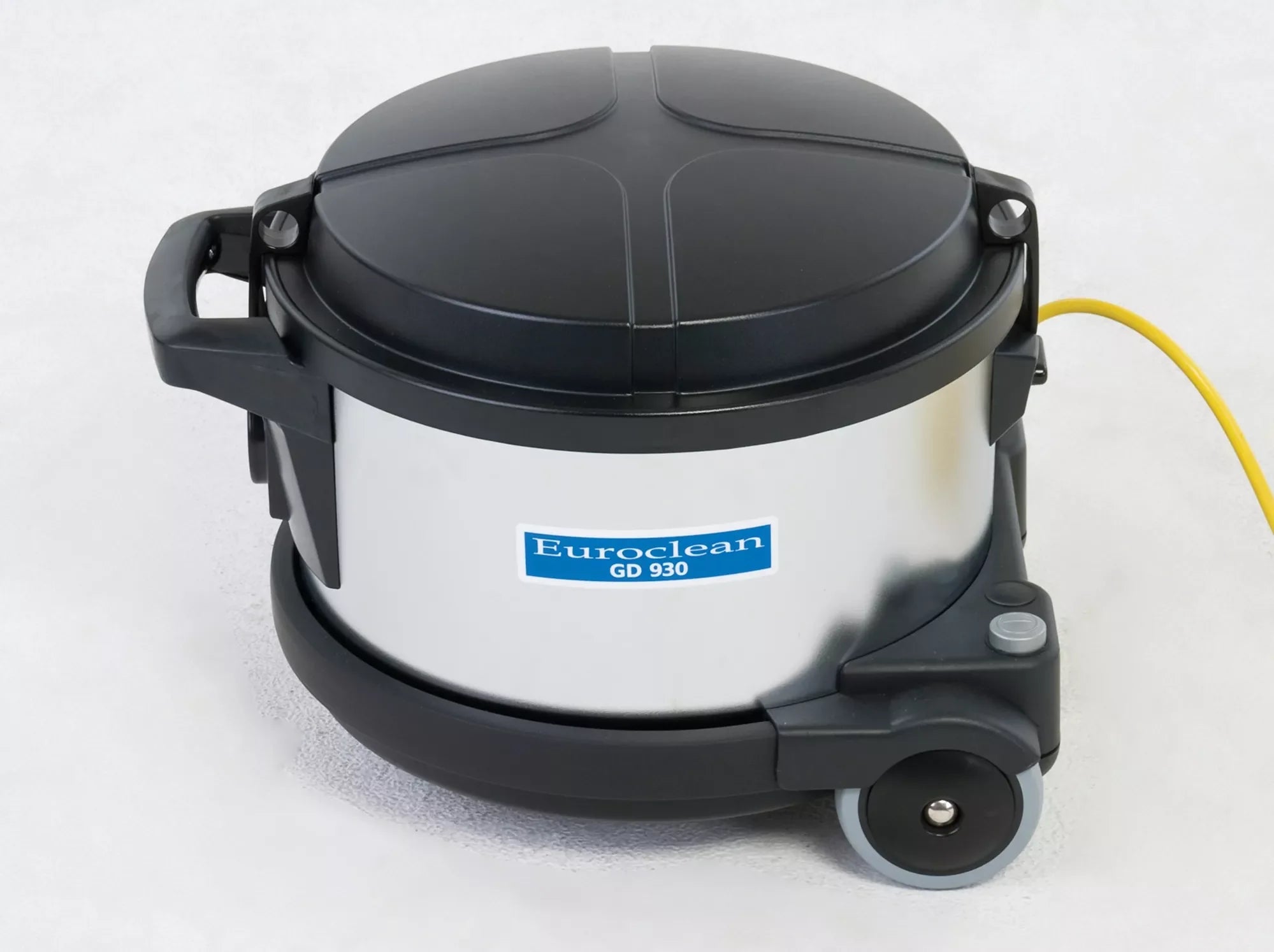 107420770 | Nilfisk GD930 Pro | Canister Vacuum | 3 Gallon | Electric | With Tools | HEPA | 2 Year Warranty