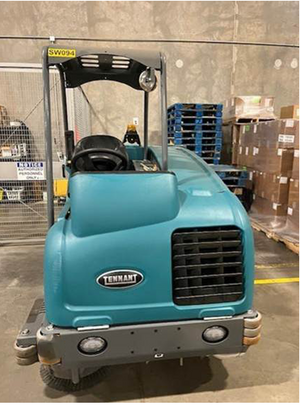 Refurbished | Tennant M20 | Floor Sweeper-Scrubber | 40" | 56 Gallon | Ride On | Propane | Cylindrical | 2021