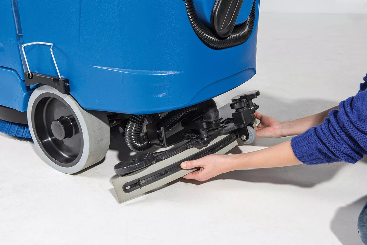 Clarke RA40 20D, Rider Floor Scrubber, 20", 18.5 Gallon,  Battery, Disk, 3 Year Warranty