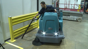 Tennant S16, Floor Sweeper, 46", 40 Gallon Hopper, Ride On, Battery, 3 Year Warranty