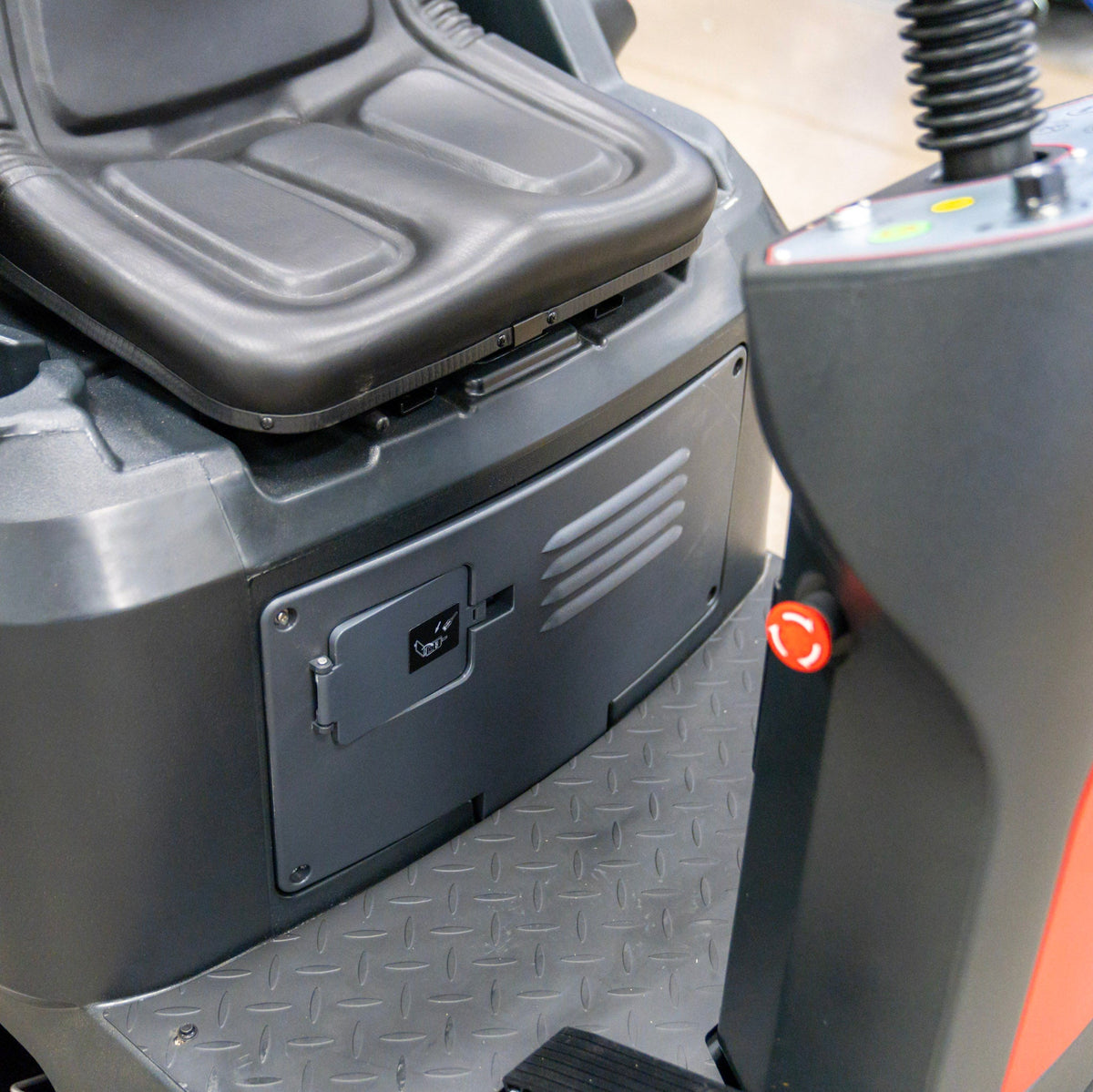 Rider Floor Scrubber, 39", 53 Gallon, Battery,  Disk, 3/3/1/1 Warranty