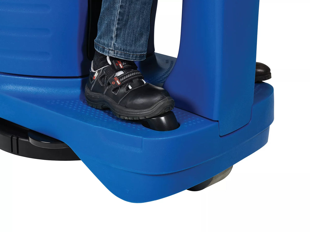 Clarke RA40 20D, Rider Floor Scrubber, 20", 18.5 Gallon,  Battery, Disk, 3 Year Warranty