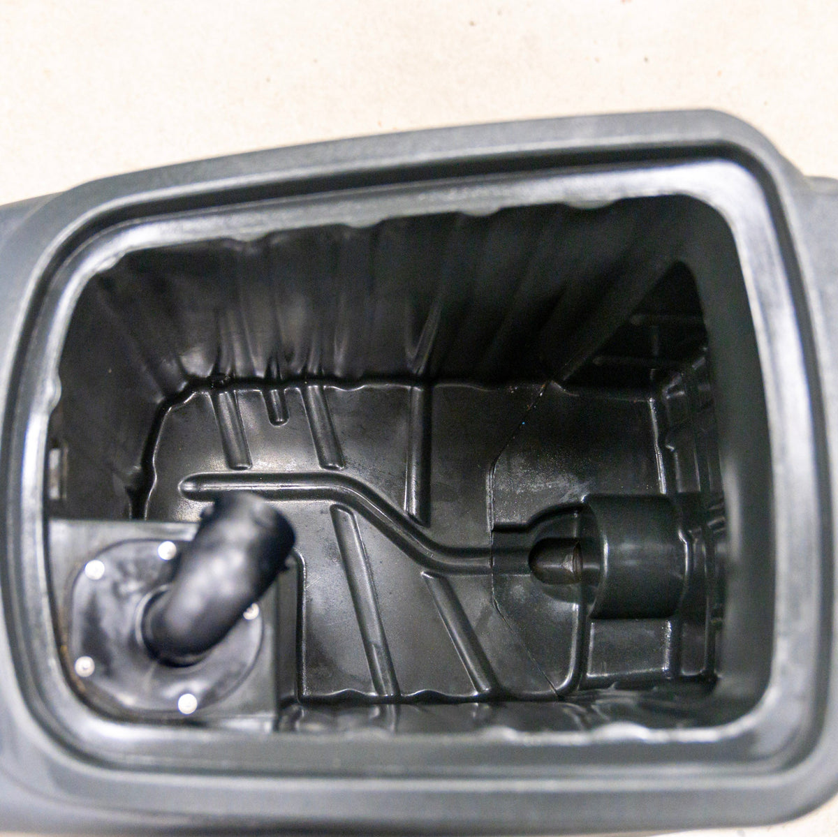 Carpet Extractor, 9 Gallon, 16", Pull Back, 3/3/1 Warranty