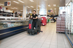 Viper AS850R | Floor Scrubber | 32" | 31 Gallon | Battery | Ride On | Disk | 3 Year Warranty