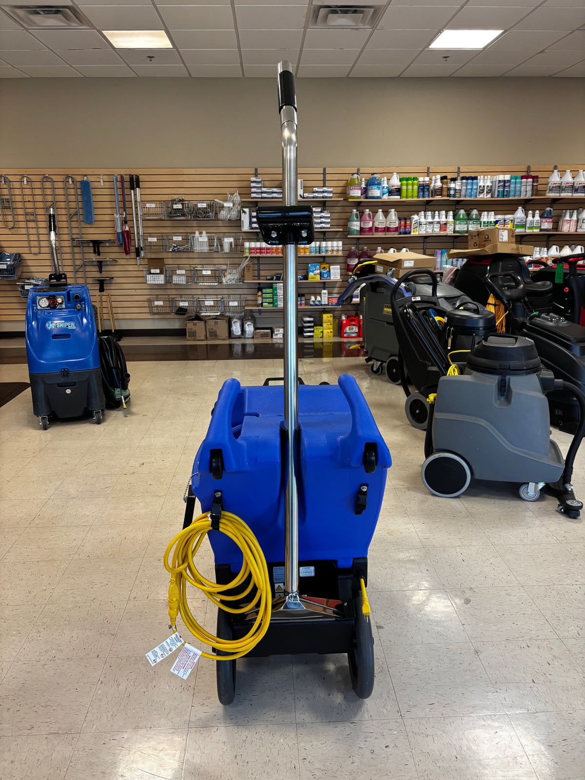 Clarke EX20, Carpet Extractor, 12.5 Gallon, 100 PSI, Cold Water, Single 3 Stage Vac Motor, 1 Year Warranty, Demo Unit