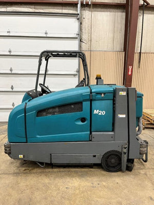 Refurbished | Tennant M20 | Floor Sweeper-Scrubber | 54" | 56 Gallon | Ride On | Propane | Cylindrical | 2020