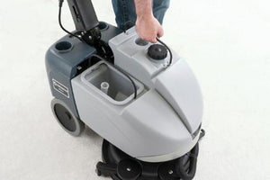 9087342020 | Advance SC351 | Floor Scrubber | 14" | 2.5 Gallon | Battery | Pad Assist | Forward and Reverse | Disk | 3 Year Warranty