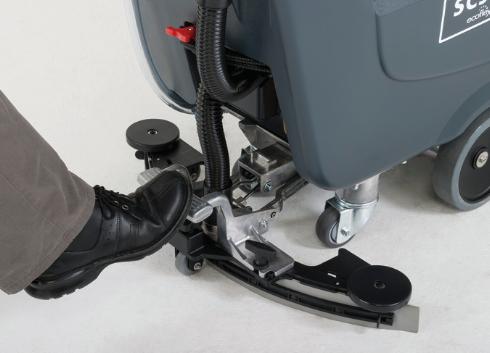 Advance SC500, Walk Behind Floor Scrubber, 20", 12 Gallon, Lithium, Self Propel, Disk, 3 Year Warranty