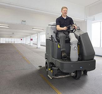 Advance SC6500, Rider Floor Scrubber, 40" Cylindrical, 70 Gallon, Battery, 3 Year Warranty