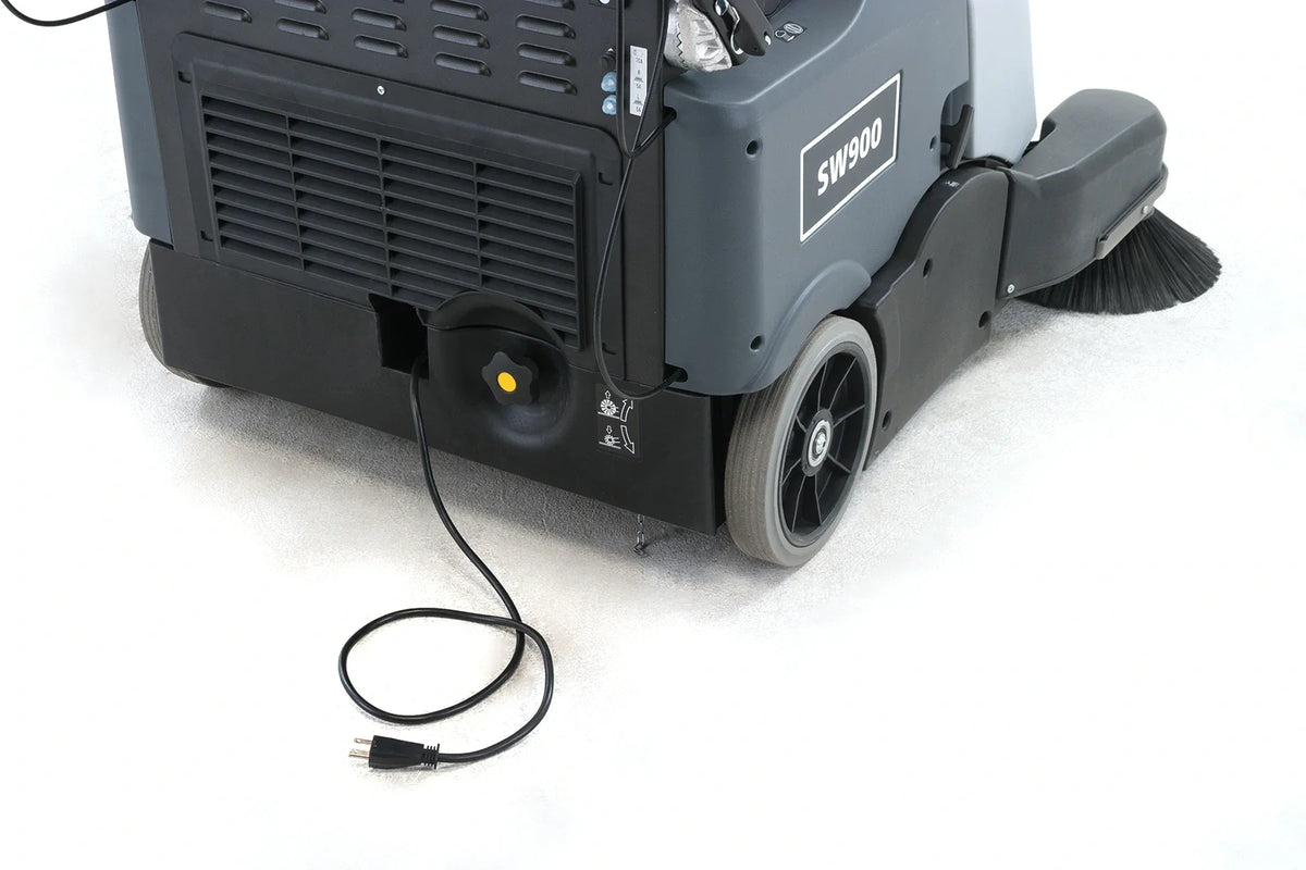 Advance SW900, Floor Sweeper, 41", 15 Gallon Hopper, Battery, Self Propel, Dual Side Broom, 3 Year Warranty