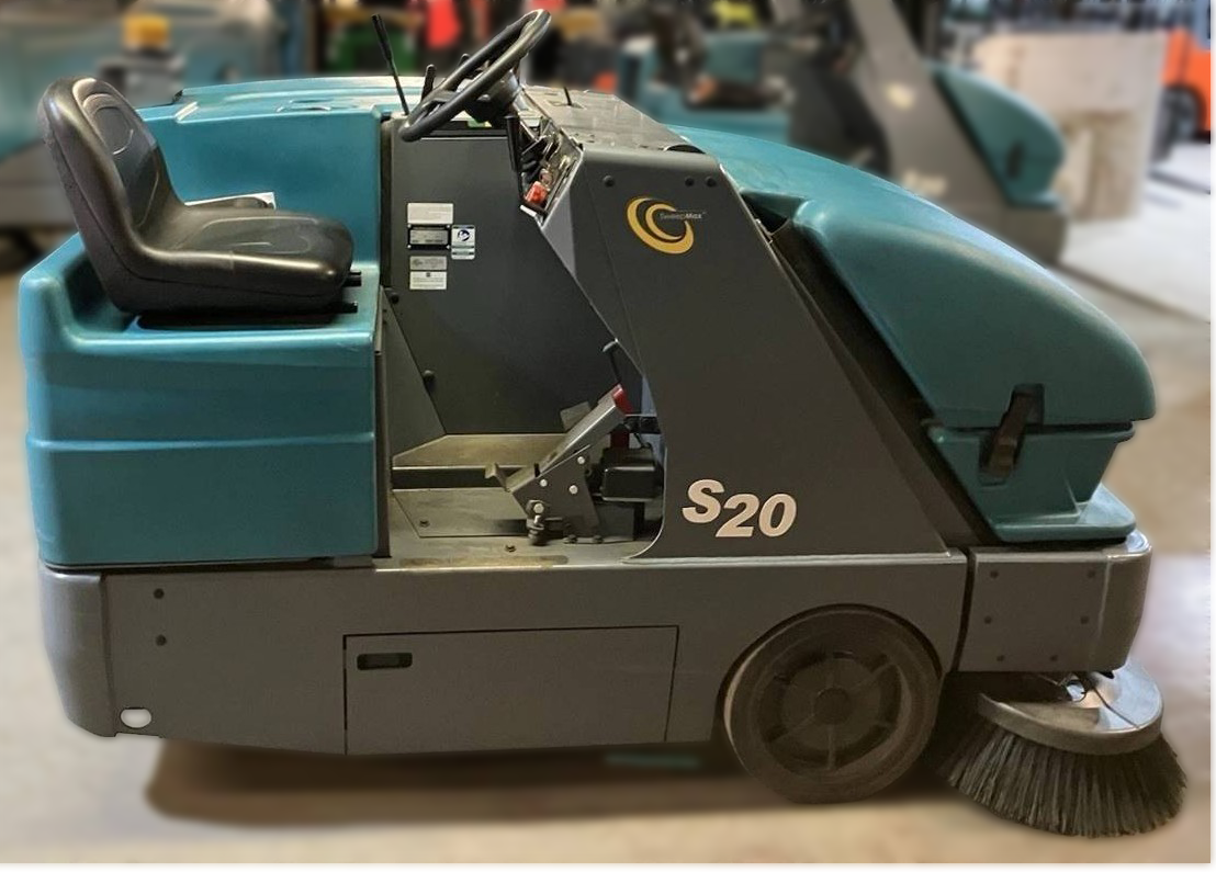 Refurbished | Tennant S20 | Floor Sweeper | 50" | 82 Gallon Hopper | Ride On | Propane | Single Side Brush | 2020