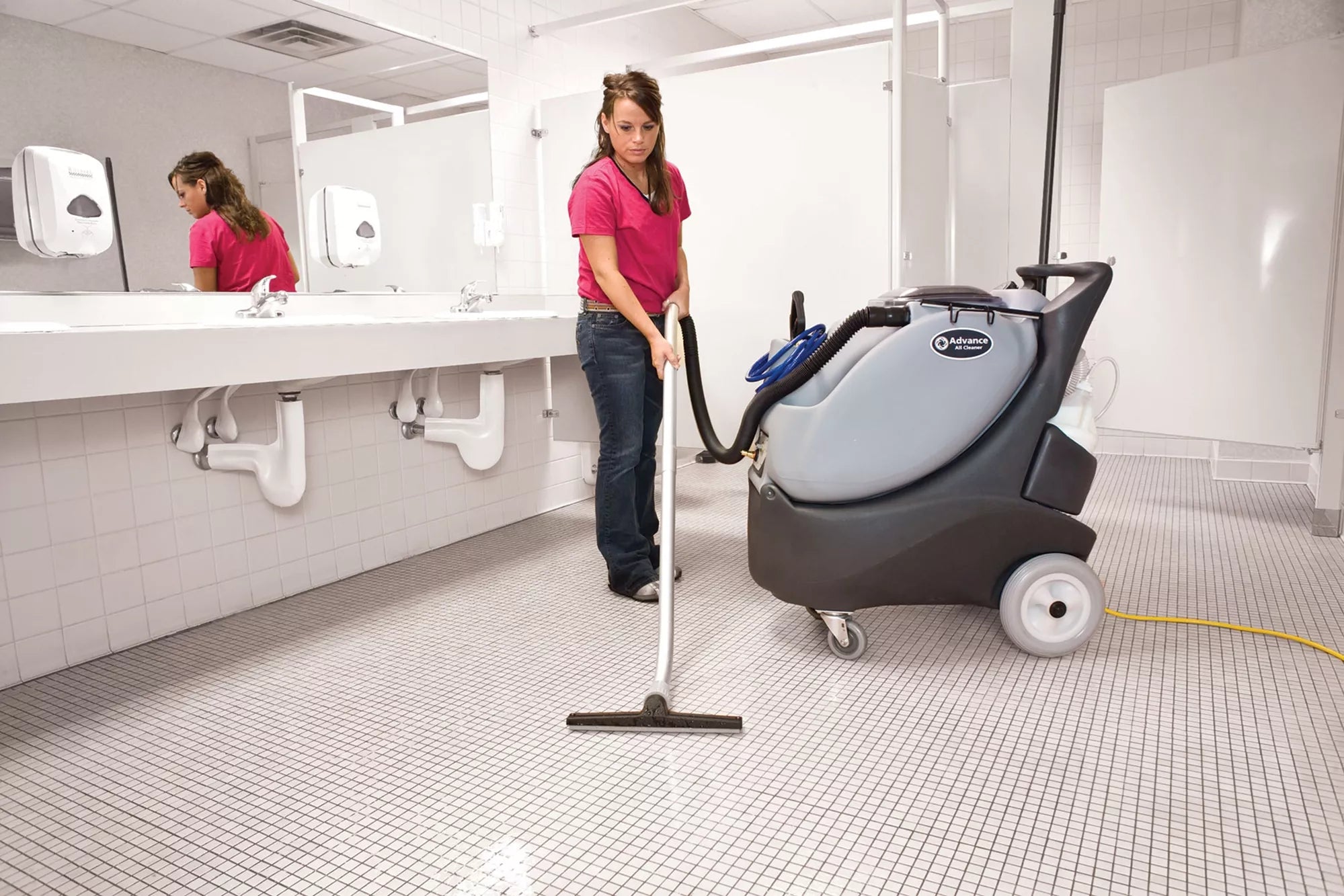 Advance All Surface XP, Restroom Cleaner,  20 Gallon, 500 PSI, Cold Water, Single 3 Stage Vacuum Motor, 3 Year Warranty, 56381594