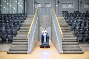 Advance SC4000 | Floor Scrubber | 28" | 33 Gallon | Ride On | Battery | Rev (Orbital) | 3 Year Warranty