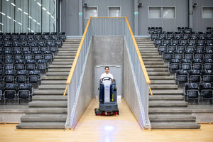 Advance SC4000 | Floor Scrubber | 28" or 34" | 33 Gallon | Ride On | Battery | Disk | 3 Year Warranty