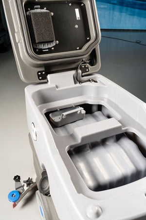 ICE RS20L | Floor Scrubber | 20" | 18.5 Gallon | Ride On | Lithium | Disk | 5 Year Warranty