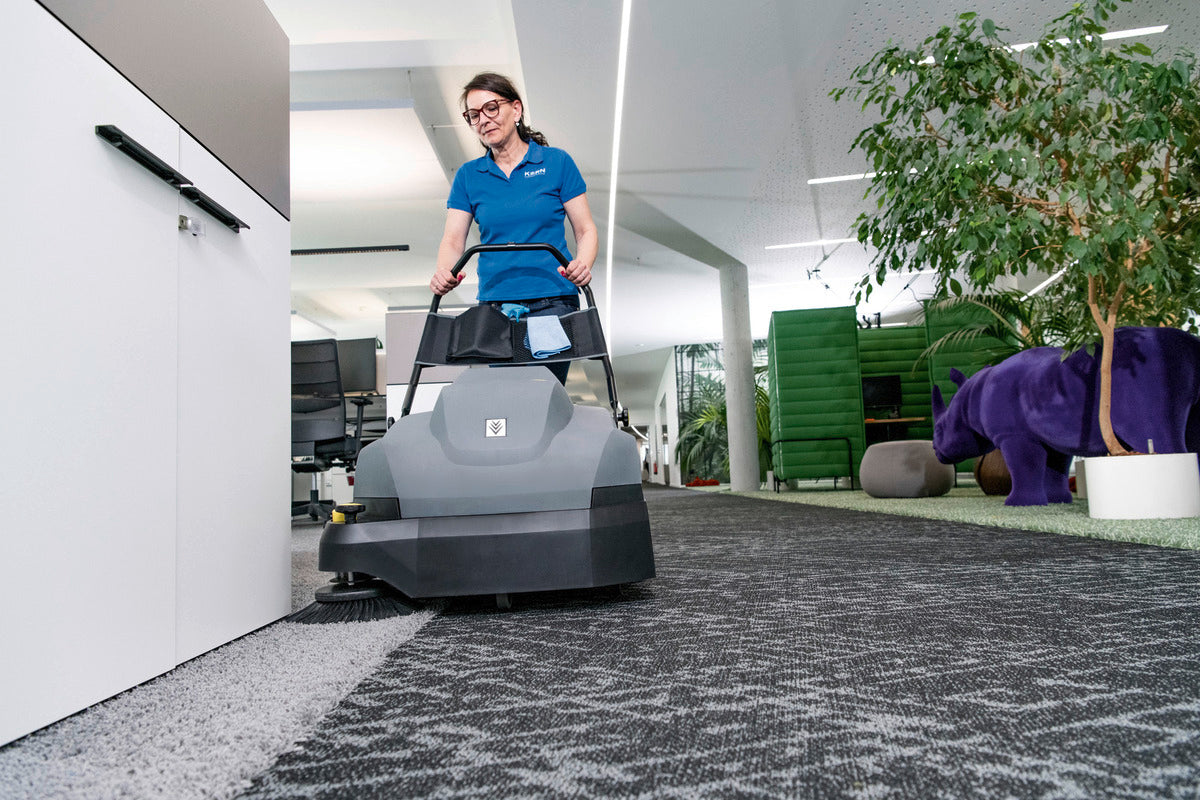 1.517-302.0 | Karcher CVS 65/1 BP | Wide Area Vacuum | 26" | Push | Lithium | Side Brush | 2 Year Warranty