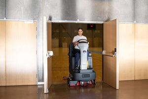 Advance SC4000, Rider Floor Scrubber, 28", 33 Gallon,  Battery, Rev (Orbital), 3 Year Warranty