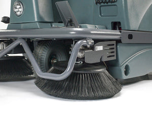 iS1100L | ICE iS1100L+ | Floor Sweeper | 44" | 21 Gallon Hopper | Ride On | Lithium | 5 Year Warranty